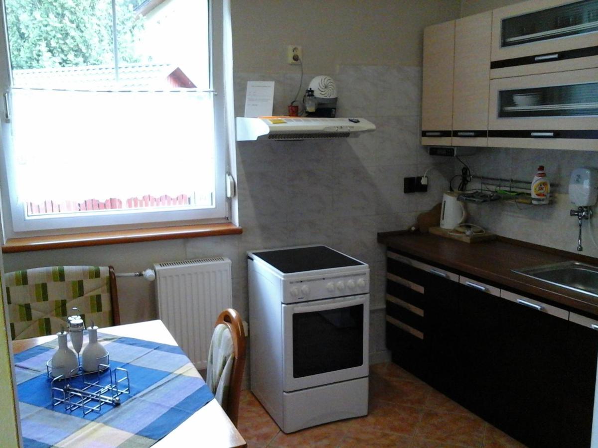 Penzion Adam - Makov Buitenkant foto
